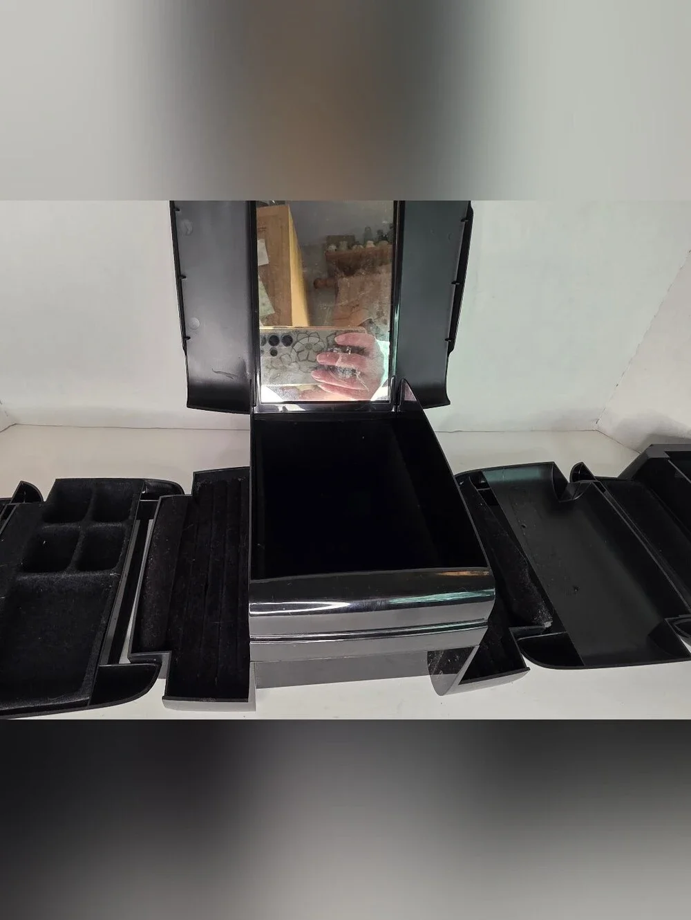 1980s Vintage The Jewel Kit Expandable Fold-Out Jewelry Box by Ingenious Designs